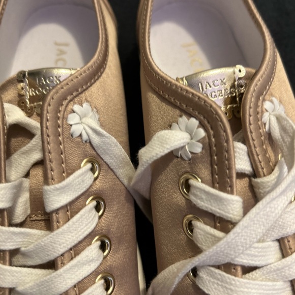 Jack Rogers Lia Satin Sneaker NWOT Sz 7 1/2 - Picture 12 of 15